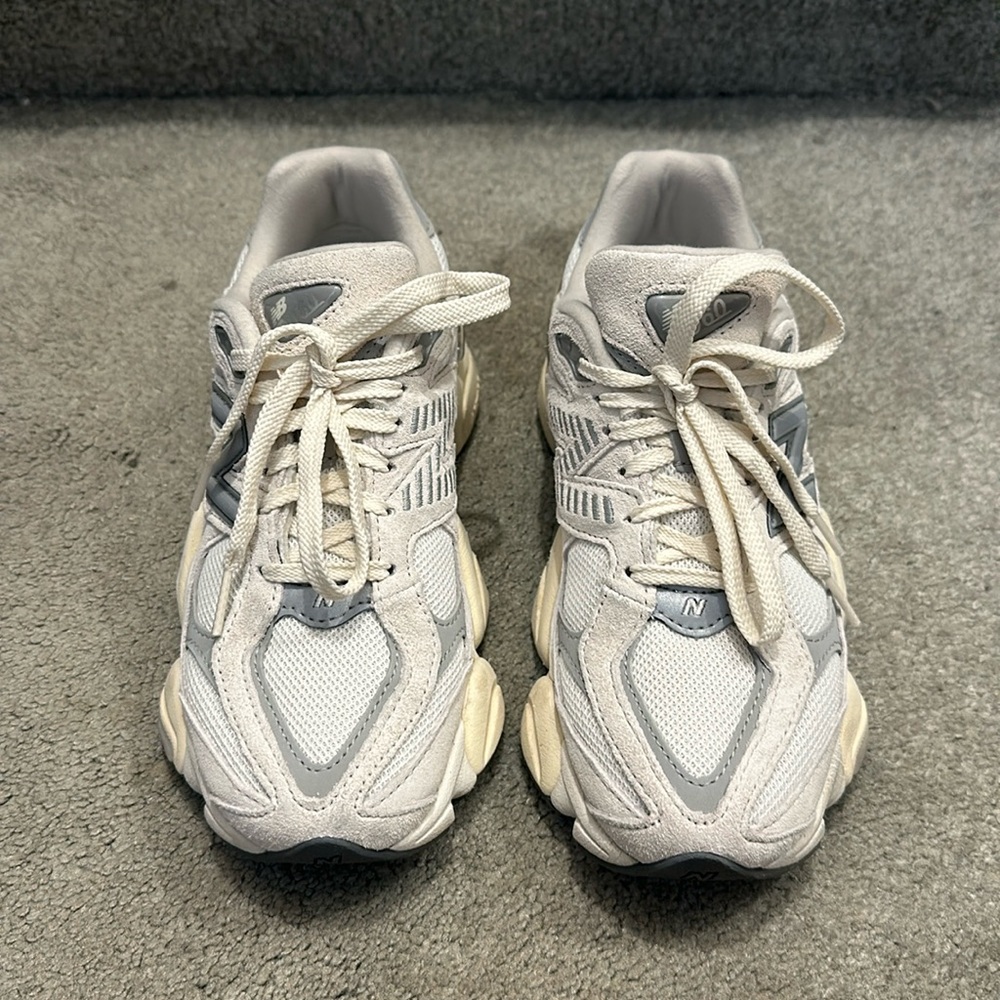 New balance 9060